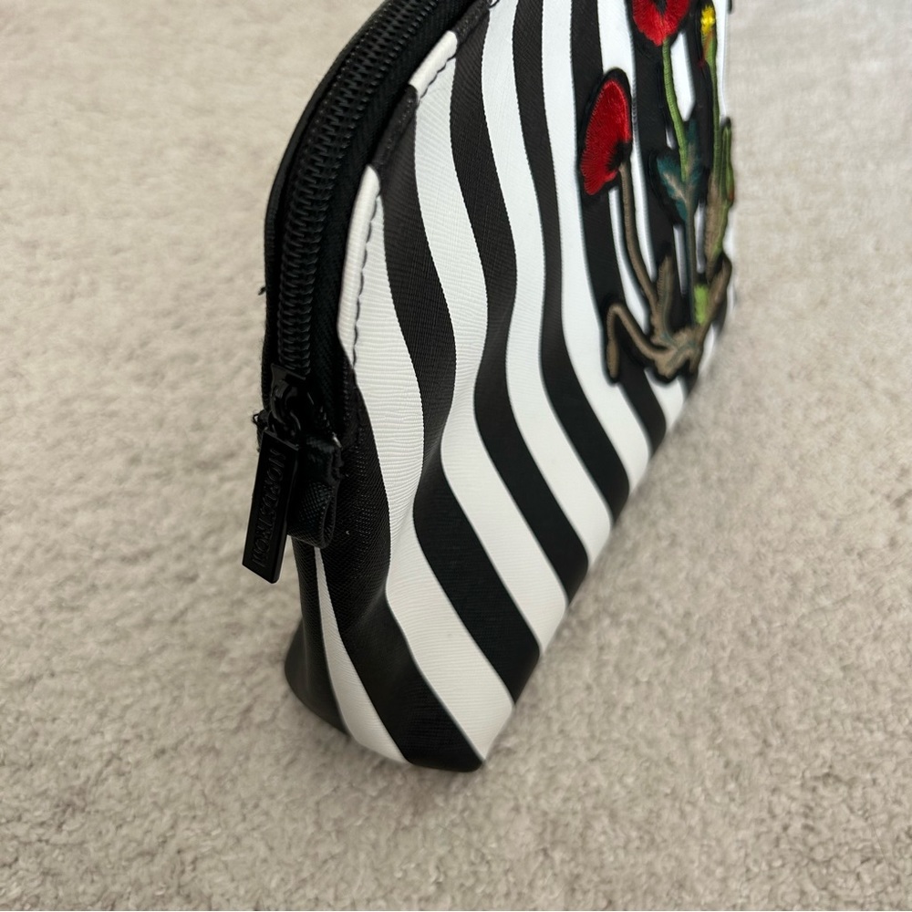 Limited Edition Nordstrom Makeup Cosmetics Bag - Picture 10 of 13